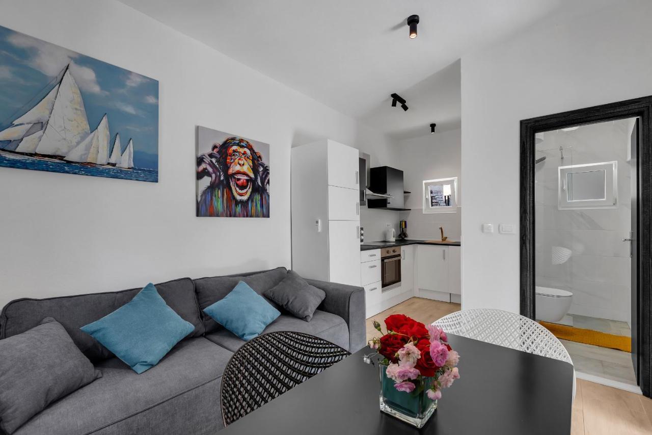 Kuca Za Odmor Lemon Tree Makarska Apartment Bagian luar foto