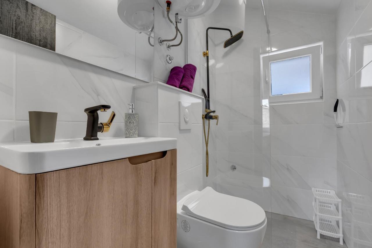 Kuca Za Odmor Lemon Tree Makarska Apartment Bagian luar foto