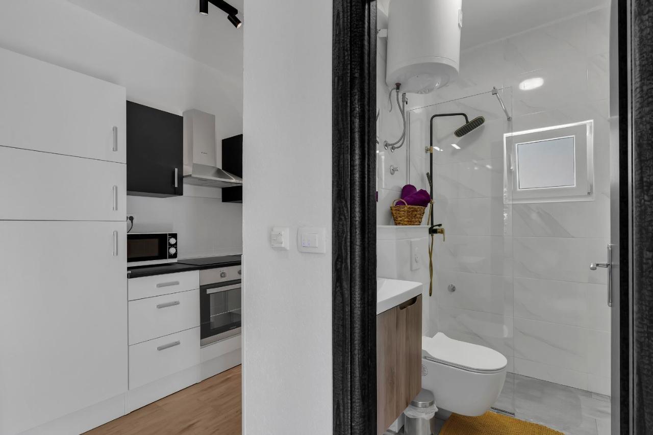 Kuca Za Odmor Lemon Tree Makarska Apartment Bagian luar foto