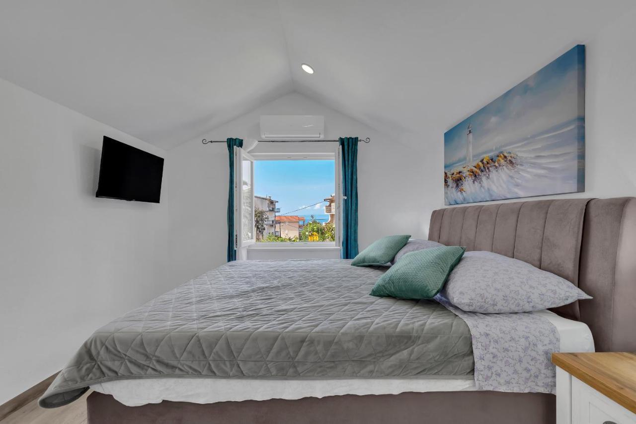Kuca Za Odmor Lemon Tree Makarska Apartment Bagian luar foto