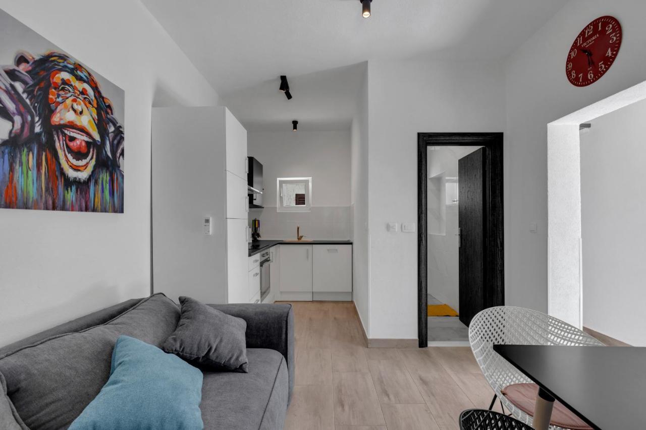 Kuca Za Odmor Lemon Tree Makarska Apartment Bagian luar foto